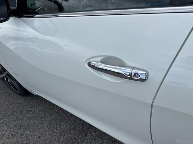 used 2023 Nissan Maxima car, priced at $24,998
