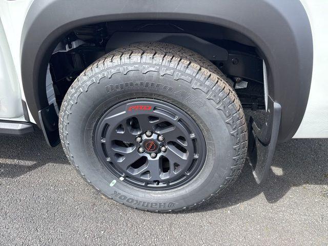 new 2026 Nissan Frontier car, priced at $42,670