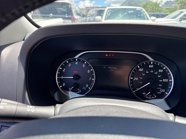 new 2025 Nissan Frontier car, priced at $38,415