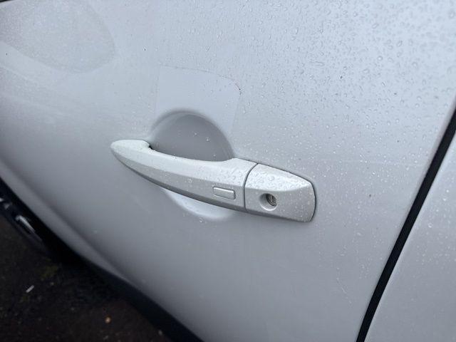 new 2026 Nissan Pathfinder car, priced at $42,960