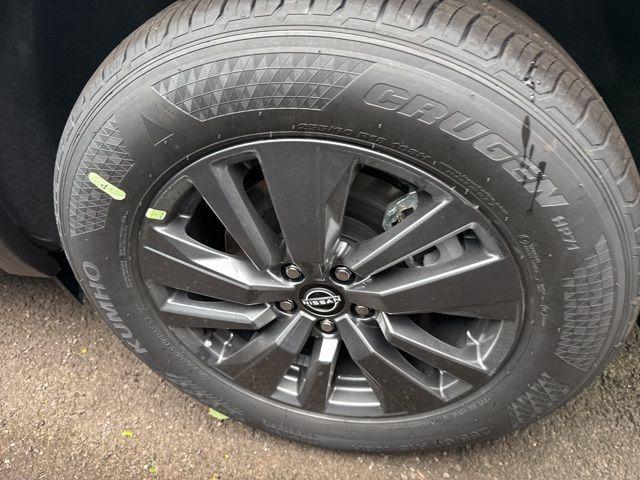 new 2026 Nissan Pathfinder car, priced at $42,960