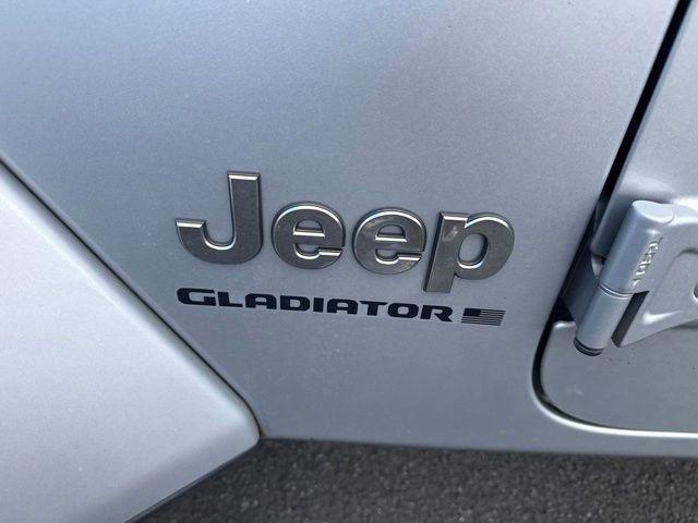 used 2023 Jeep Gladiator car, priced at $33,533