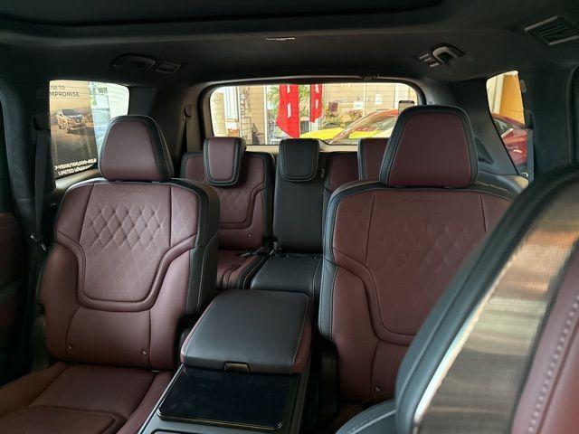 new 2025 INFINITI QX80 car, priced at $112,795