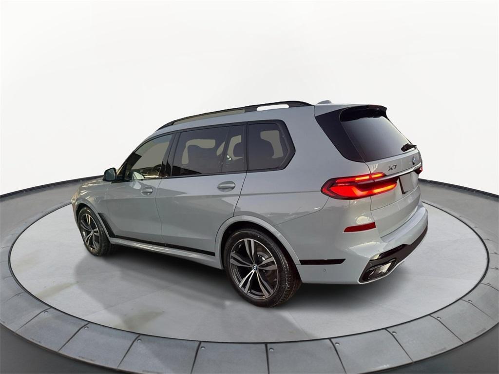 new 2026 BMW X7 car, priced at $96,225