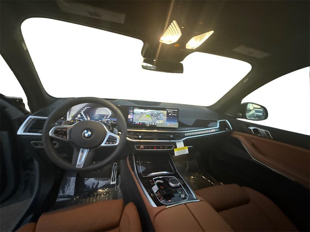 new 2026 BMW X7 car, priced at $96,225