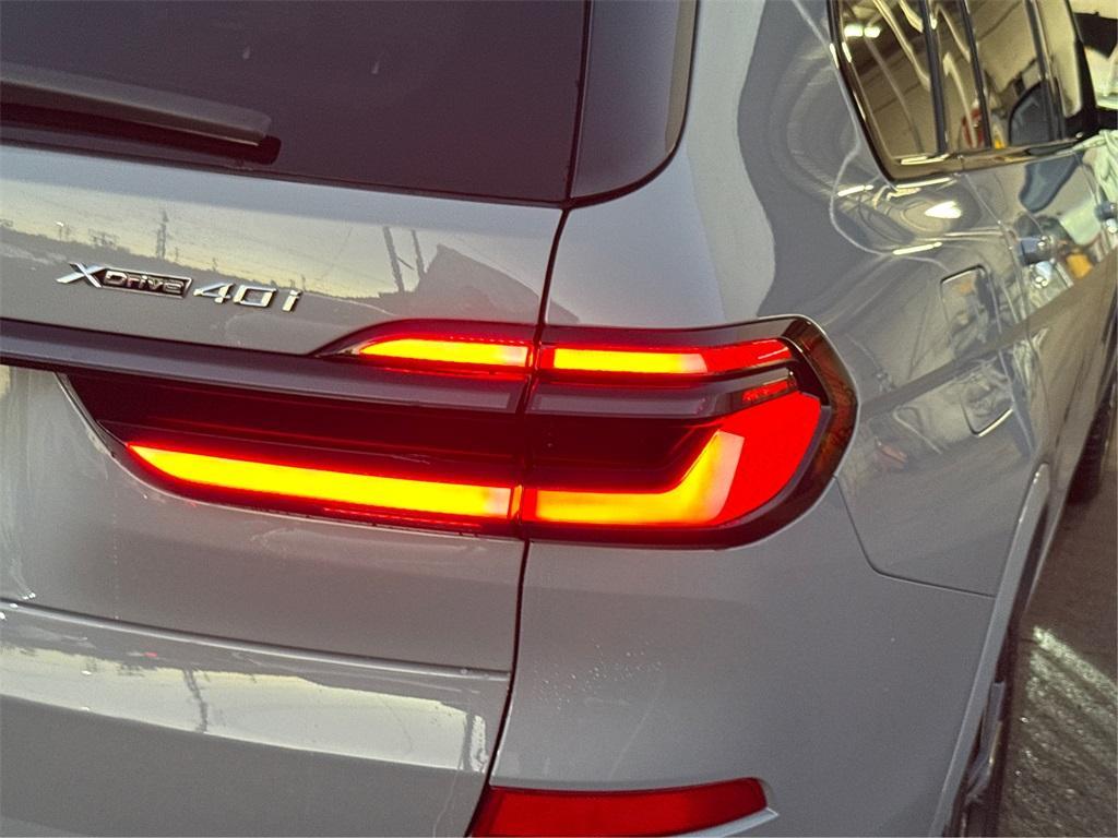 new 2026 BMW X7 car, priced at $96,225