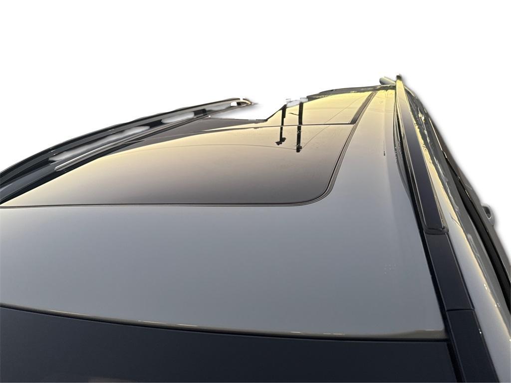 new 2026 BMW X7 car, priced at $96,225