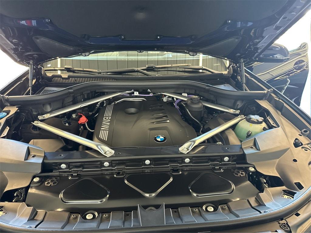 new 2026 BMW X7 car, priced at $95,375