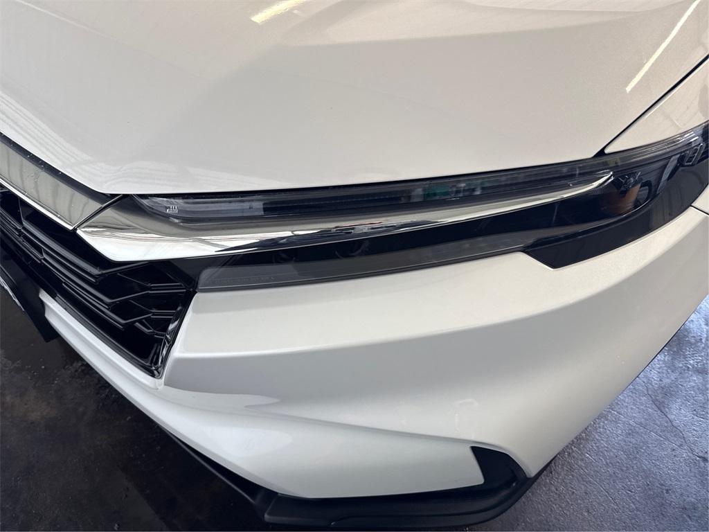 used 2023 Honda CR-V car, priced at $30,695