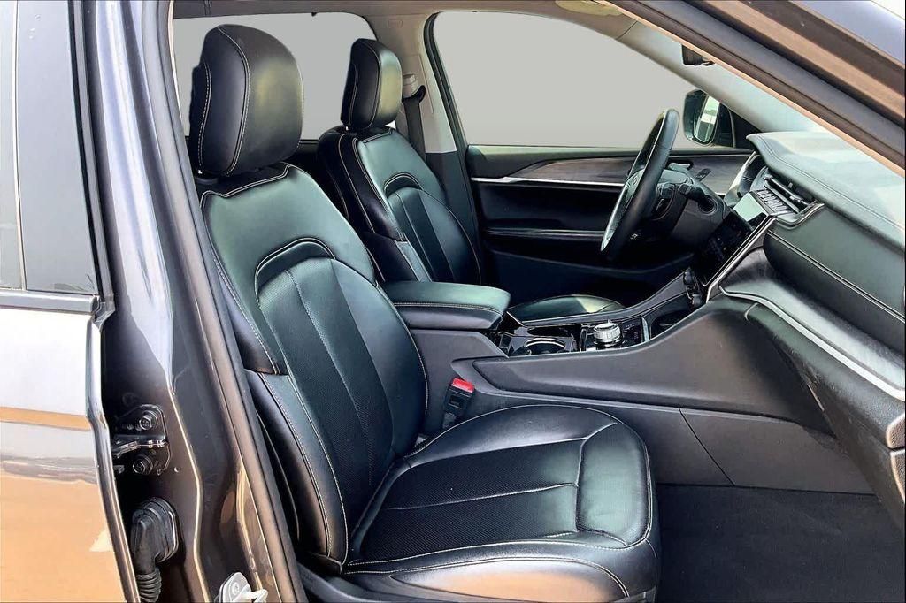 used 2023 Jeep Grand Cherokee L car, priced at $25,720