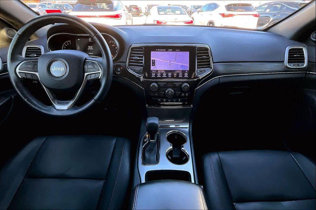 used 2020 Jeep Grand Cherokee car, priced at $18,495