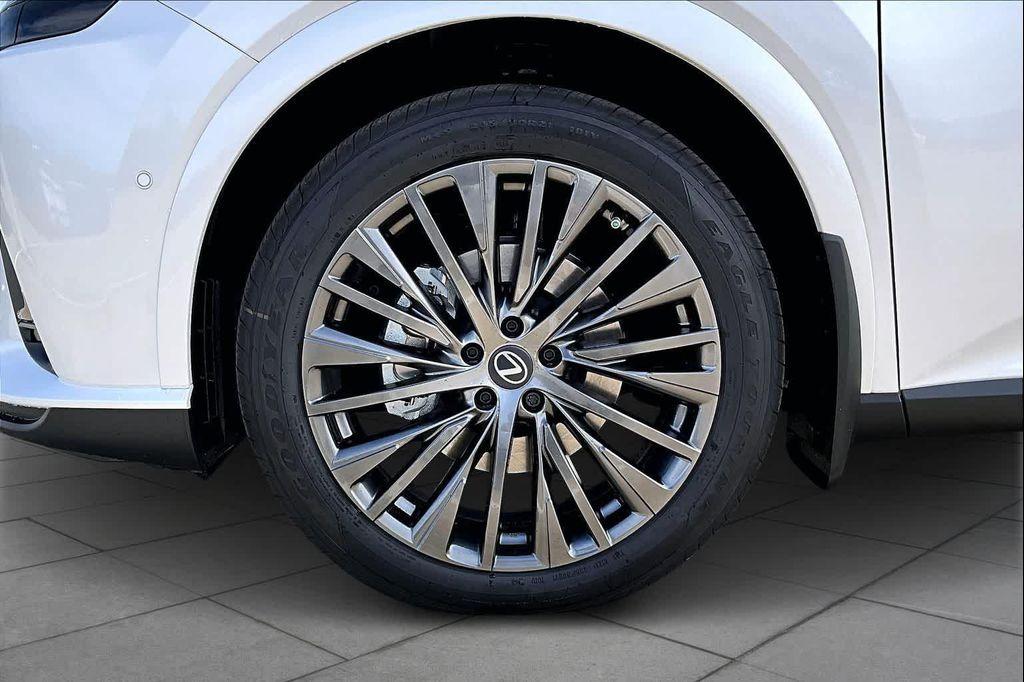 new 2026 Lexus RX 350 car, priced at $70,359