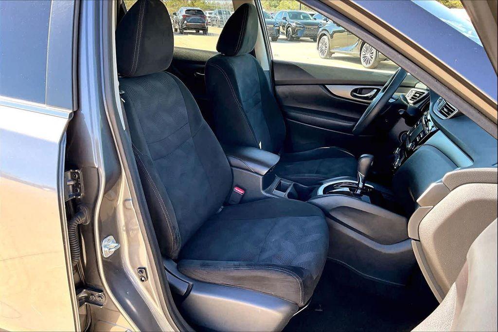 used 2016 Nissan Rogue car, priced at $11,495