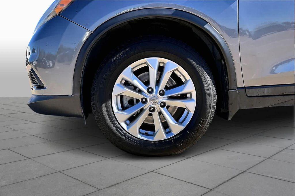 used 2016 Nissan Rogue car, priced at $11,495