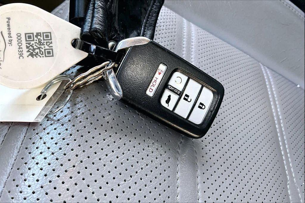 used 2017 Honda CR-V car, priced at $18,495