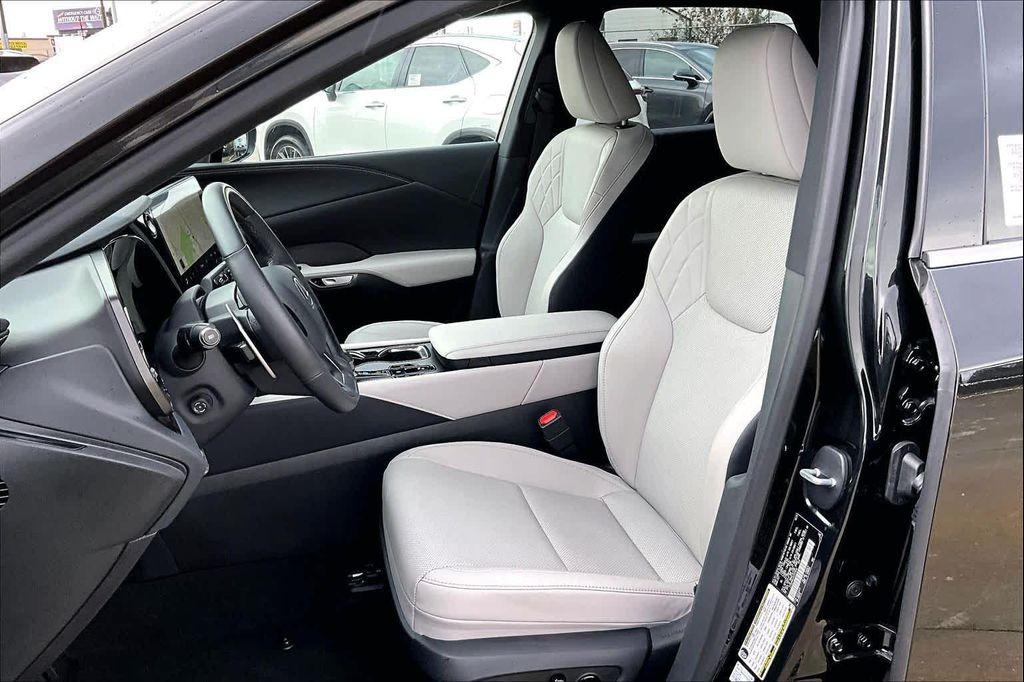 used 2025 Lexus RX 350 car, priced at $54,995