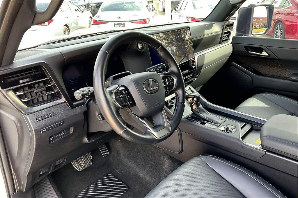 used 2024 Lexus GX 550 car, priced at $85,995