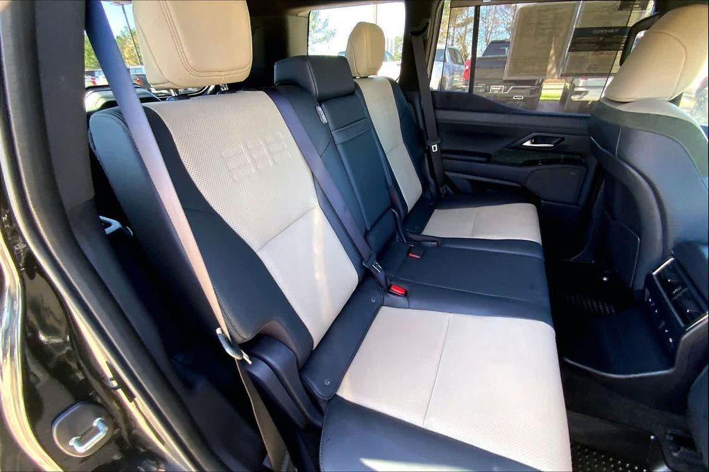 used 2024 Lexus GX 550 car, priced at $87,995