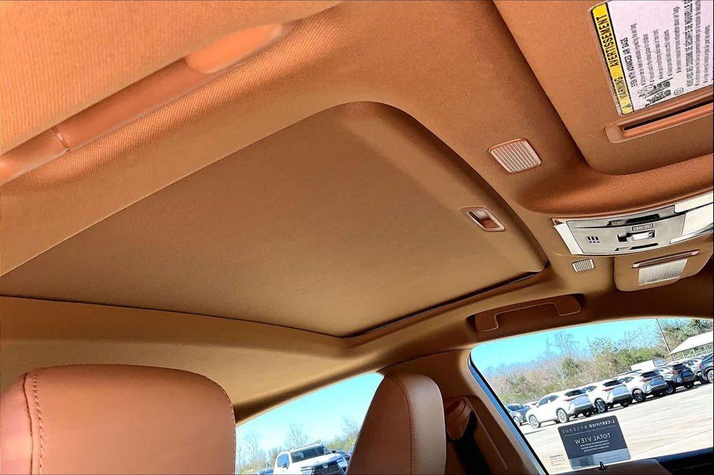 used 2025 Lexus ES 350 car, priced at $42,995