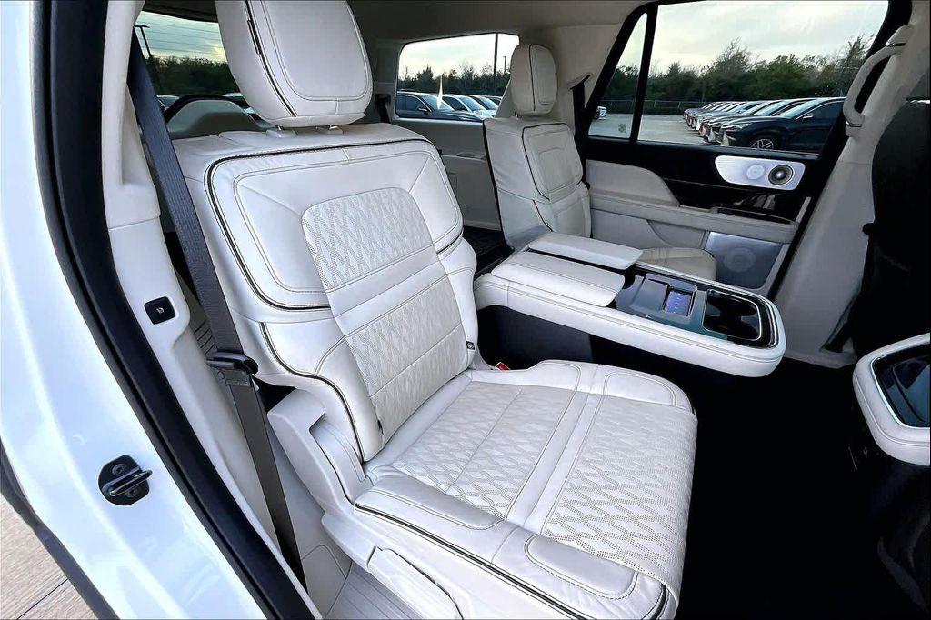 used 2024 Lincoln Navigator car, priced at $77,995