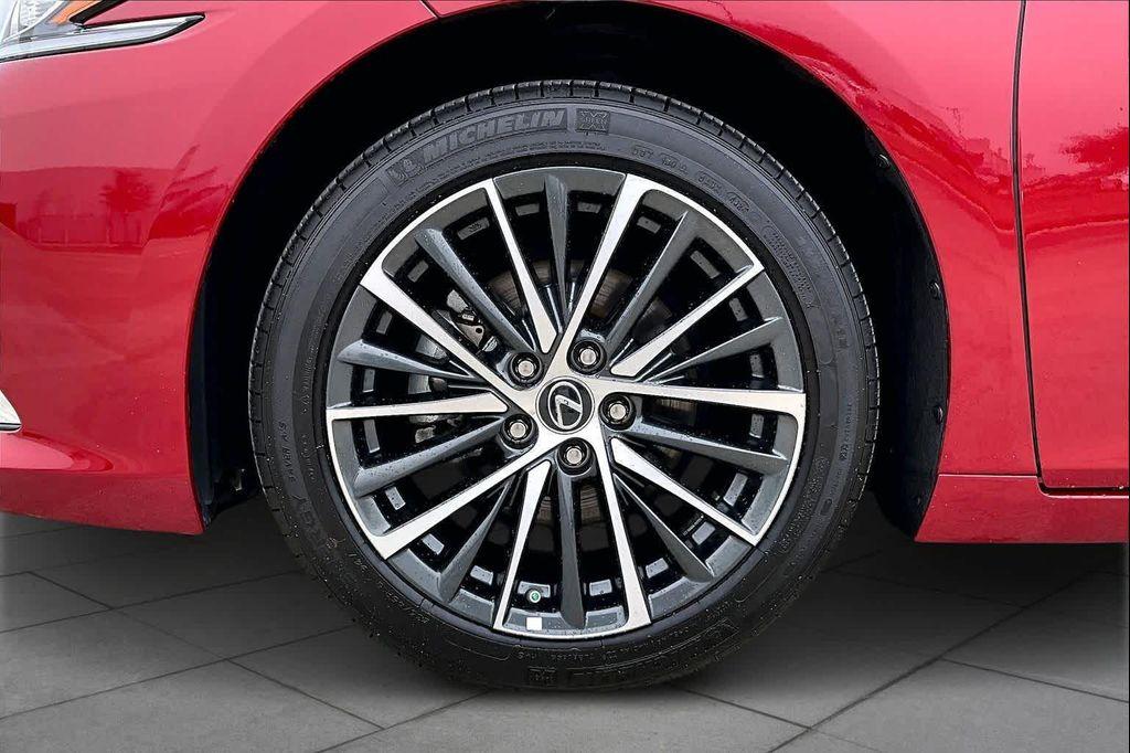 used 2025 Lexus ES 350 car, priced at $48,995