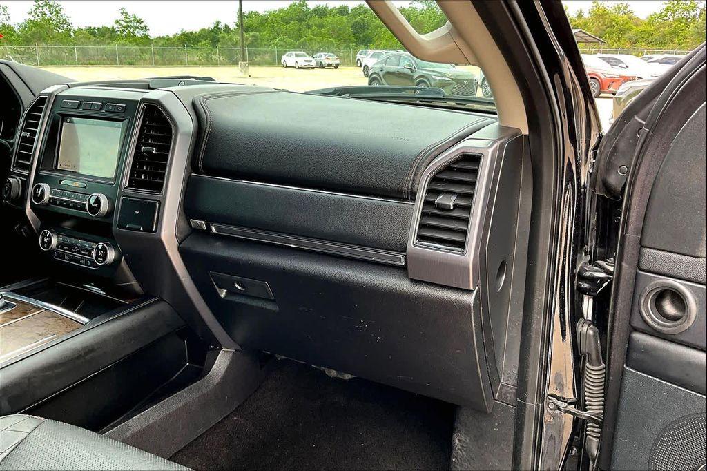 used 2019 Ford Expedition car, priced at $32,995