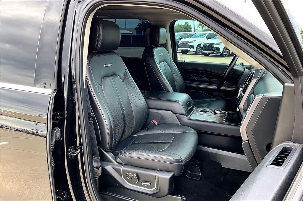 used 2019 Ford Expedition car, priced at $32,995