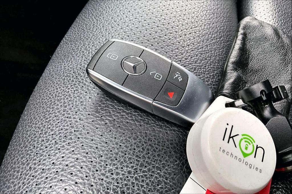 used 2020 Mercedes-Benz GLC 300 car, priced at $18,495