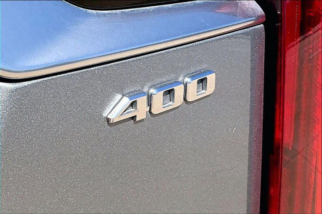 used 2024 Cadillac XT6 car, priced at $36,495