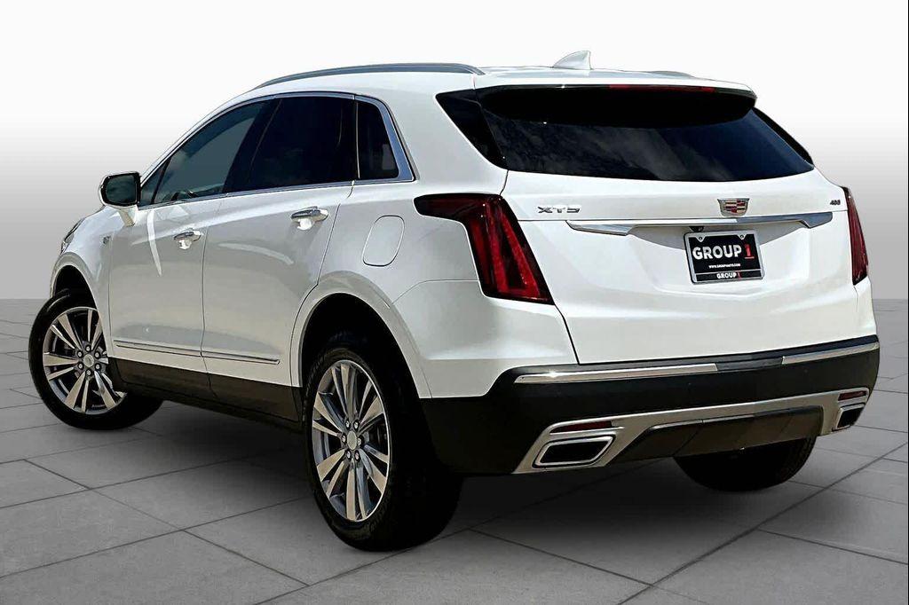 used 2024 Cadillac XT5 car, priced at $39,995