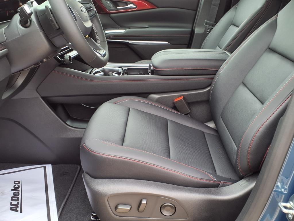 new 2026 Chevrolet Traverse car, priced at $58,750