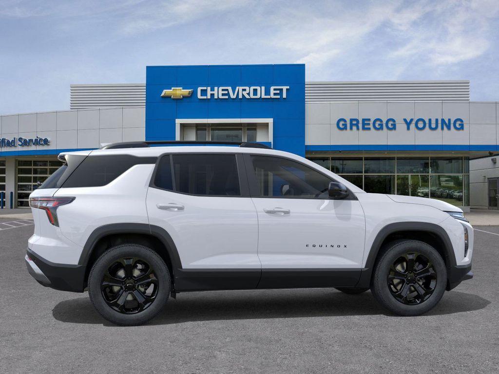 new 2026 Chevrolet Equinox car, priced at $32,810