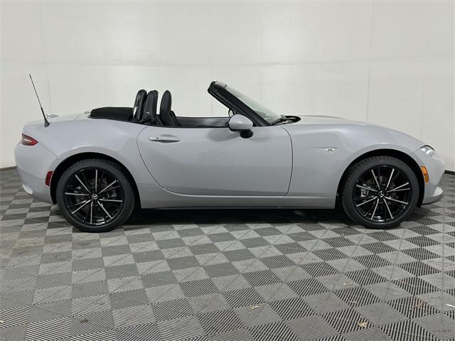 new 2025 Mazda MX-5 Miata car, priced at $33,917