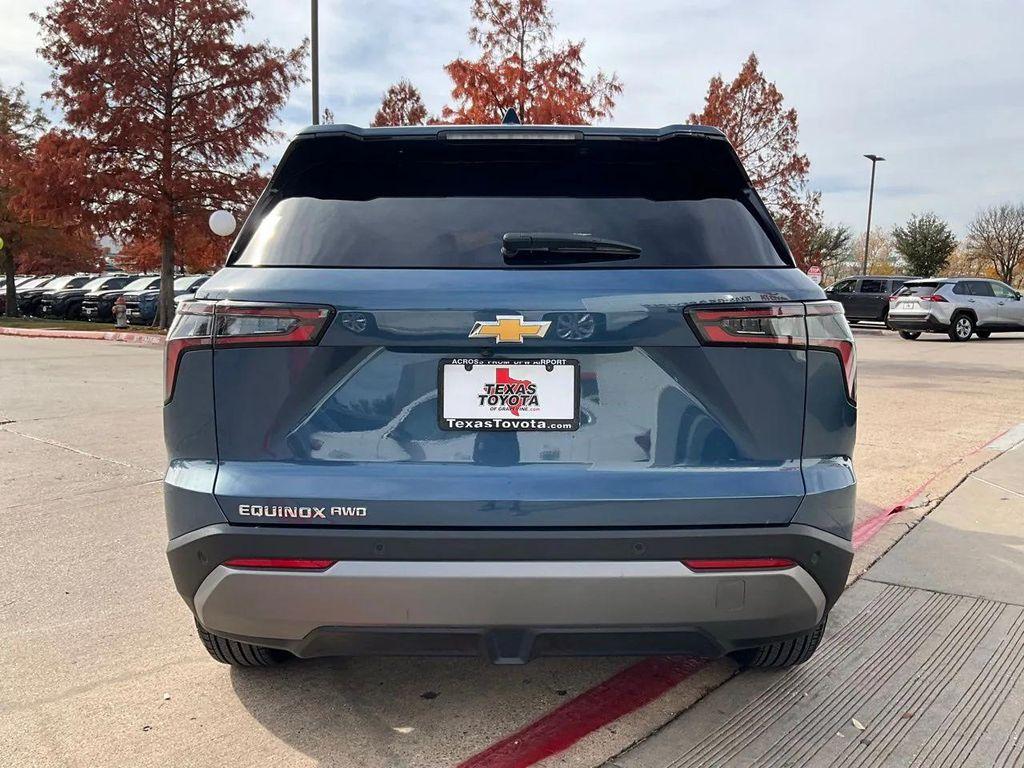 used 2025 Chevrolet Equinox car, priced at $24,901