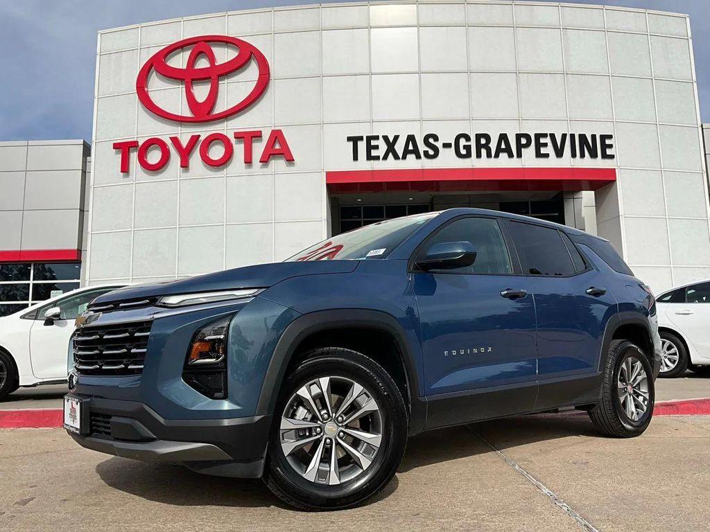 used 2025 Chevrolet Equinox car, priced at $24,901