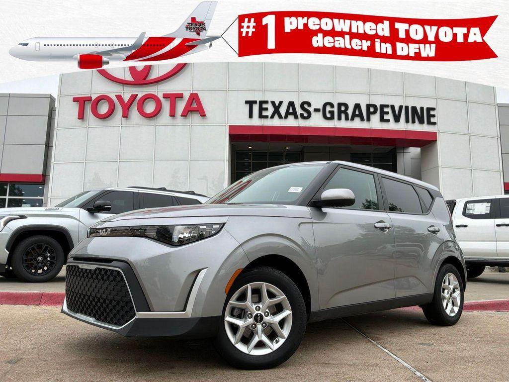used 2025 Kia Soul car, priced at $15,701