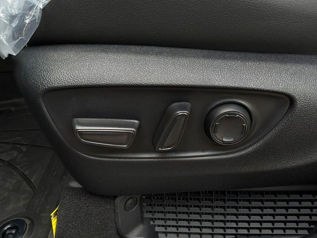 new 2026 Toyota Sienna car, priced at $51,783