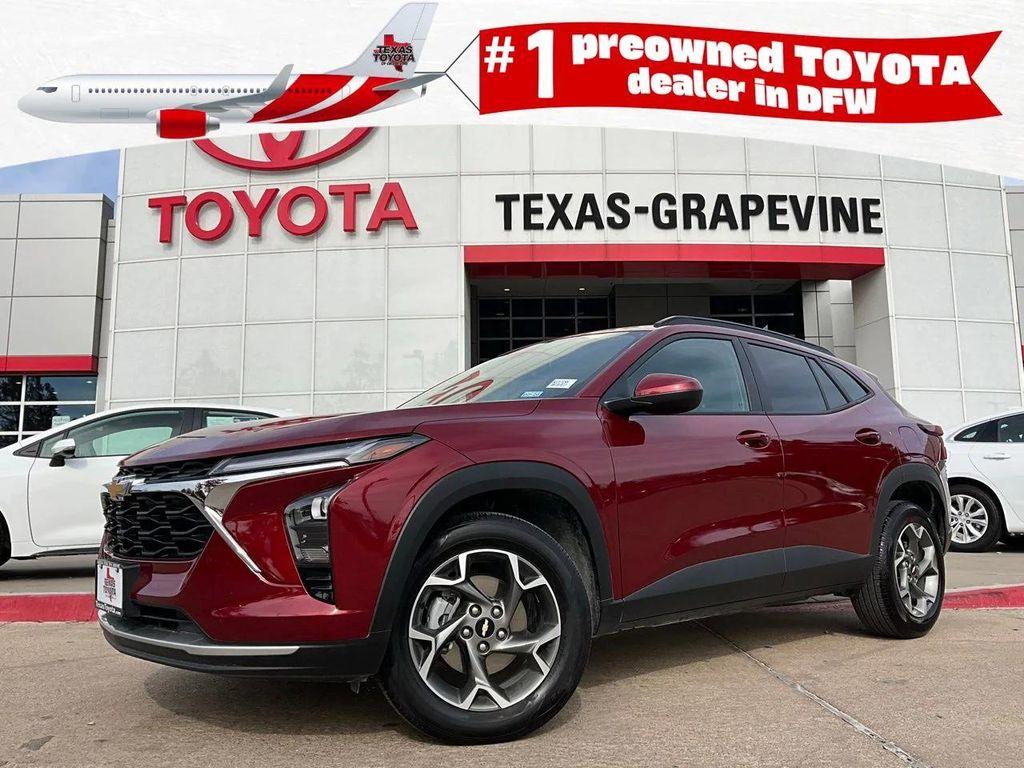 used 2025 Chevrolet Trax car, priced at $18,901