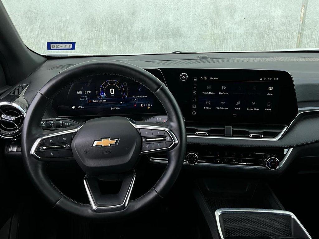 used 2025 Chevrolet Equinox car, priced at $21,901