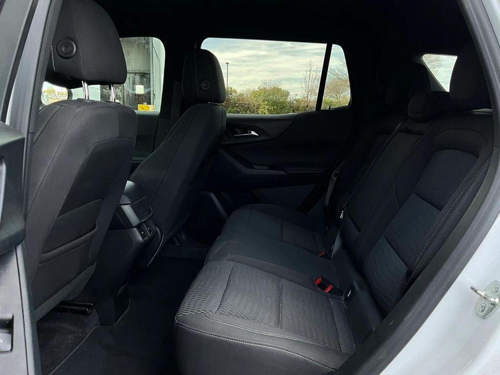 used 2025 Chevrolet Equinox car, priced at $21,901