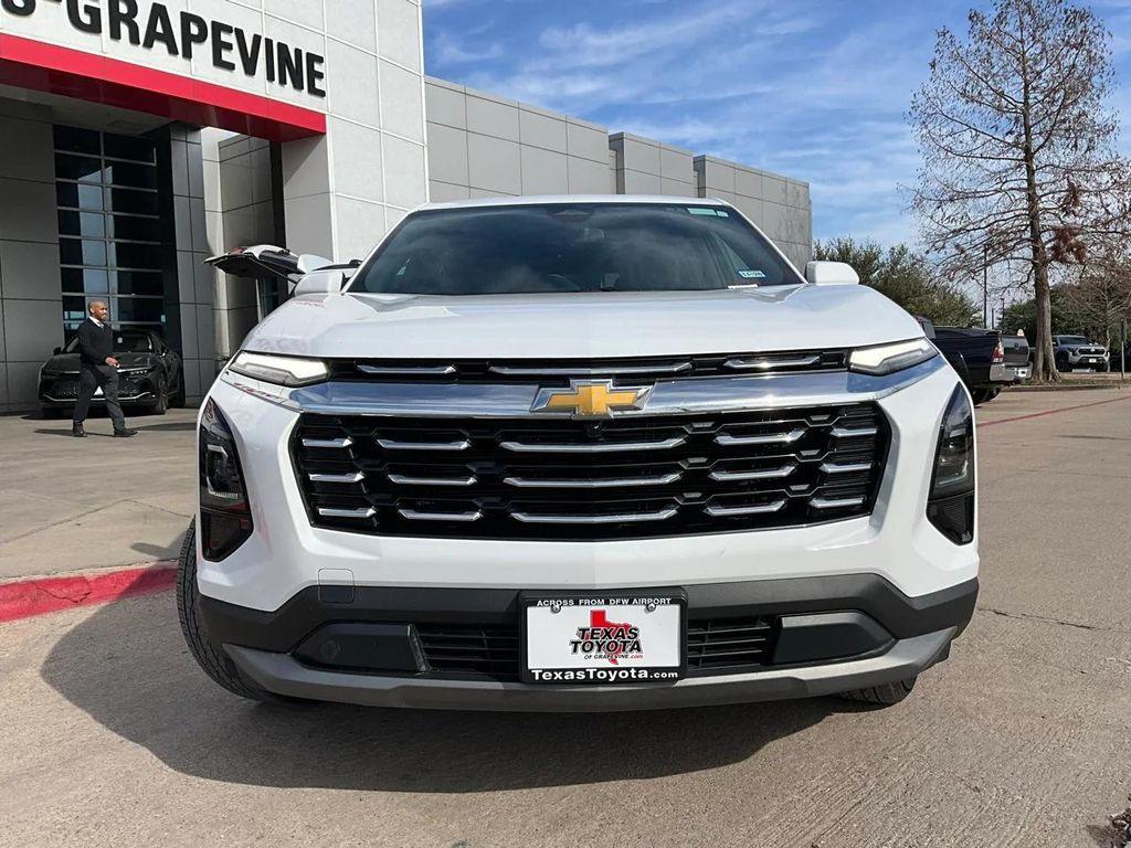 used 2025 Chevrolet Equinox car, priced at $21,901