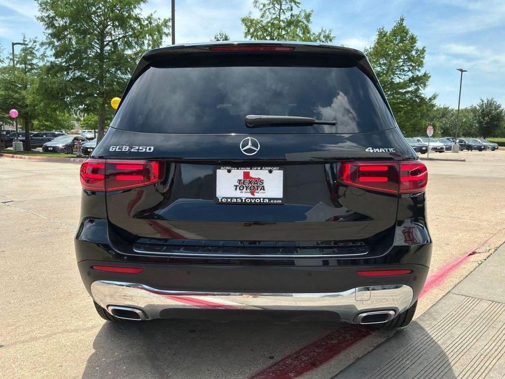 used 2025 Mercedes-Benz GLB 250 car, priced at $33,901