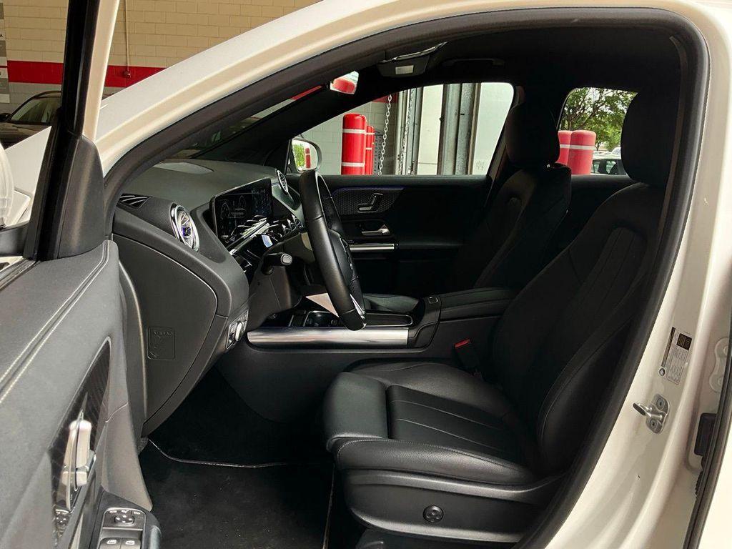 used 2025 Mercedes-Benz GLA 250 car, priced at $26,901
