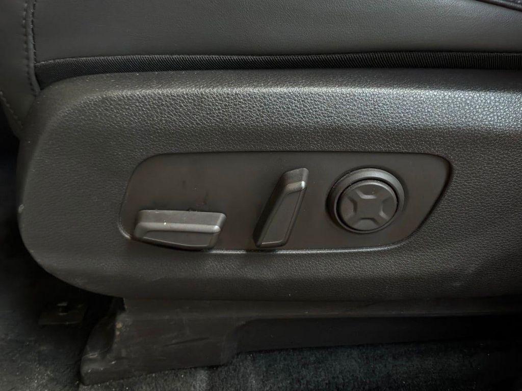 used 2026 Kia Carnival car, priced at $32,126