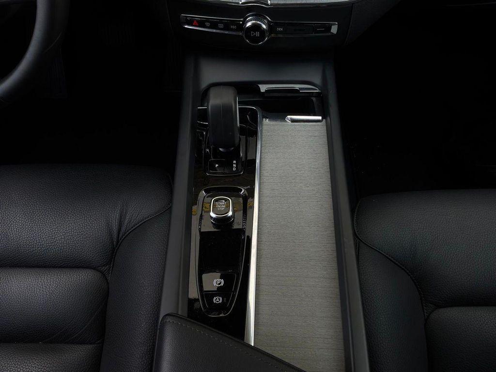 used 2025 Volvo XC60 car, priced at $36,901