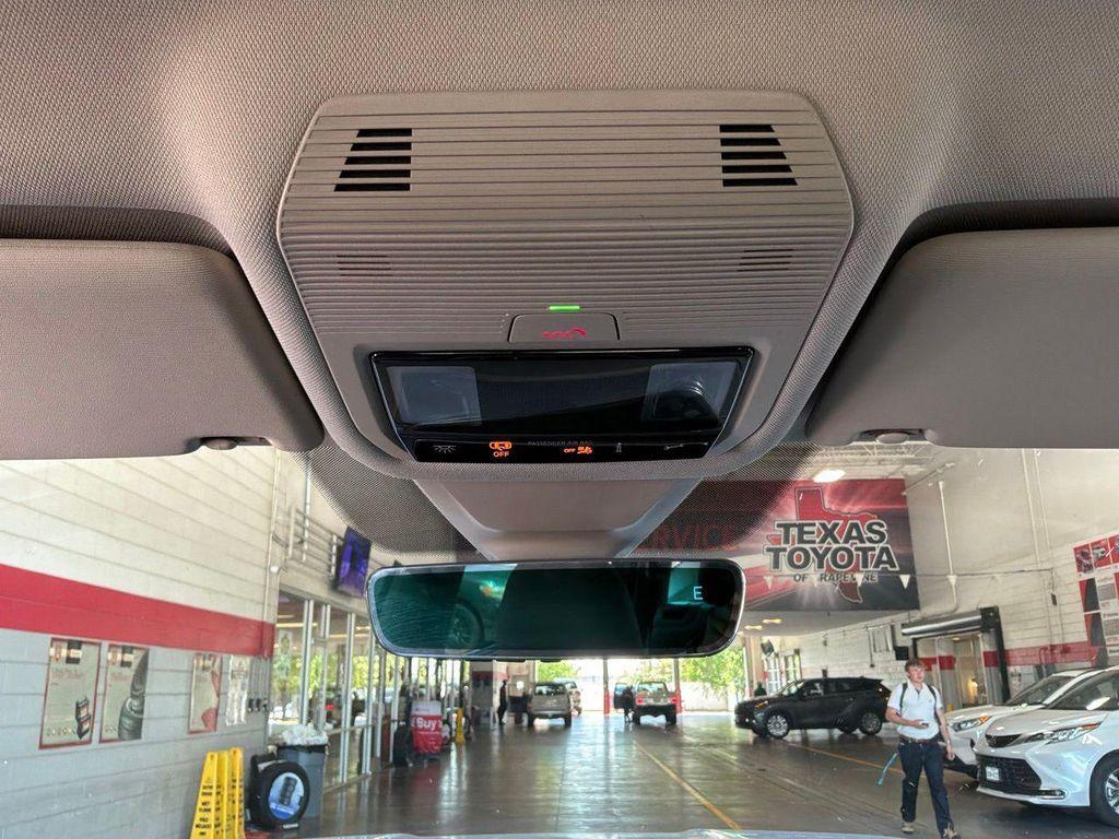 used 2026 Volkswagen Atlas car, priced at $35,926