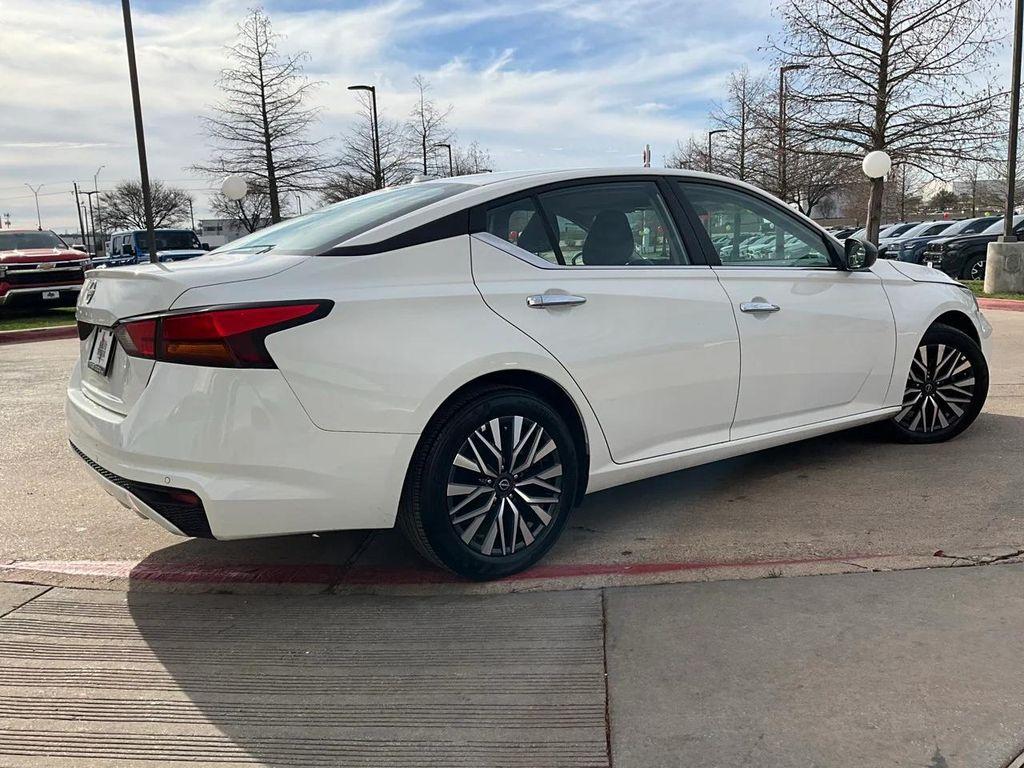 used 2025 Nissan Altima car, priced at $17,901