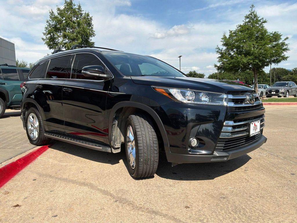 used 2017 Toyota Highlander car, priced at $21,901