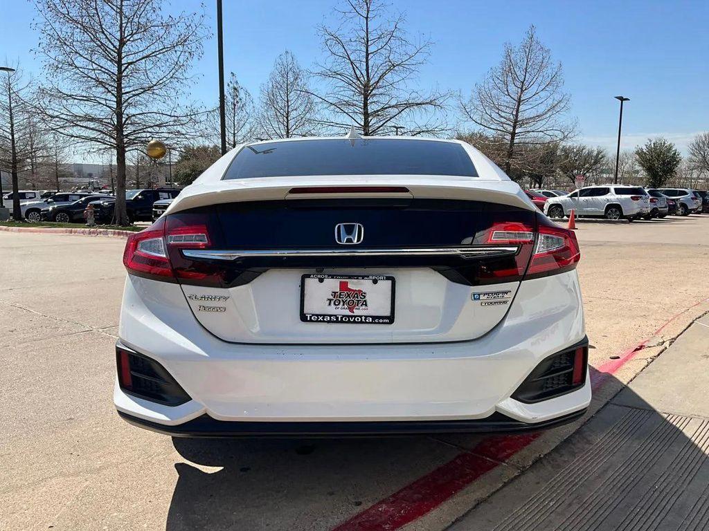 used 2018 Honda Clarity Plug-In Hybrid car, priced at $14,901