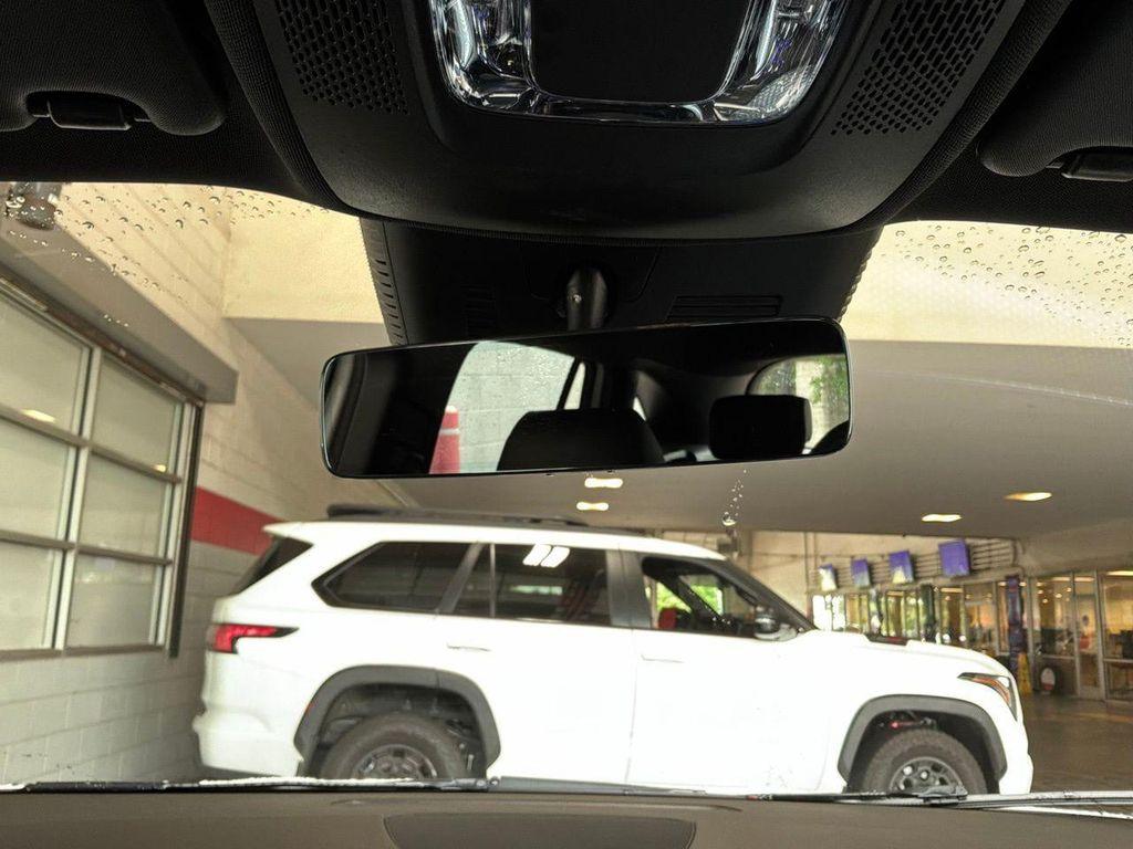 used 2025 Mercedes-Benz GLA 250 car, priced at $25,901